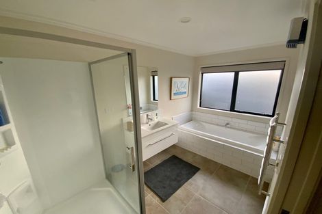 Photo of property in 12 Robertson Court, Cromwell, 9310