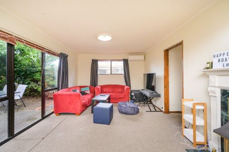 Photo of property in 468b College Street, Hokowhitu, Palmerston North, 4410