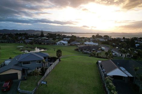 Photo of property in 14 Cayman Court, One Tree Point, 0118