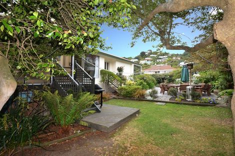 Photo of property in 1 Motu Street, Saint Clair, Dunedin, 9012