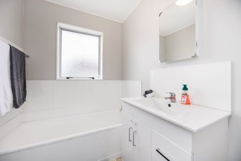 Photo of property in 49 Kaimanawa Street, Kelvin Grove, Palmerston North, 4414