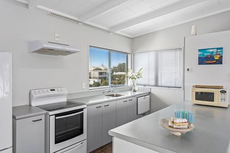 Photo of property in 2/136 Harbour Road, Ohope, 3121