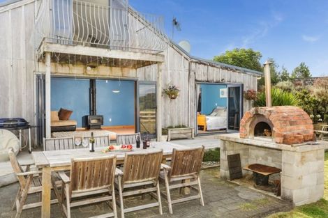 Photo of property in 37 Greenock Drive, Manukau Heads, Waiuku, 2684