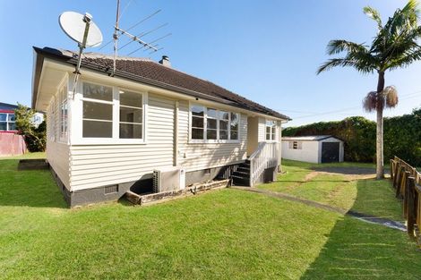 Photo of property in 3 Ellen Street, Manurewa East, Auckland, 2102