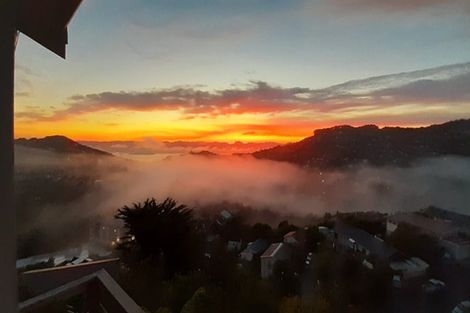 Photo of property in 5a Jerome Way, Crofton Downs, Wellington, 6035