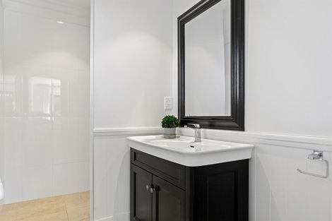 Photo of property in 6 Lewisham Park, St Albans, Christchurch, 8052