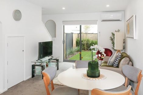 Photo of property in 19 Mohua Lane, Upper Riccarton, Christchurch, 8041