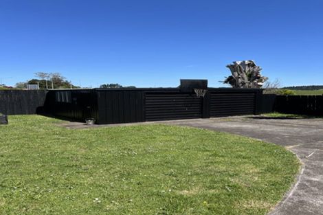 Photo of property in 7 Glenbrook Road, Karaka, Papakura, 2580
