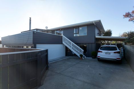 Photo of property in 11a Tobin Place, Richmond Heights, Taupo, 3330