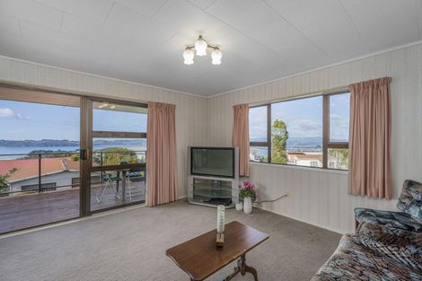 Photo of property in 9 Landel Place, Whitianga, 3510
