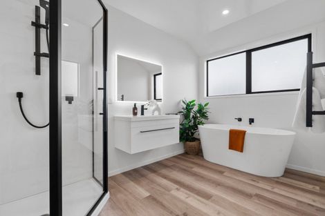 Photo of property in 1 Kakariki Crescent, Carterton, 5713