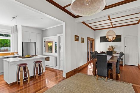 Photo of property in 117 Priestley Terrace, Bluff Hill, Napier, 4110