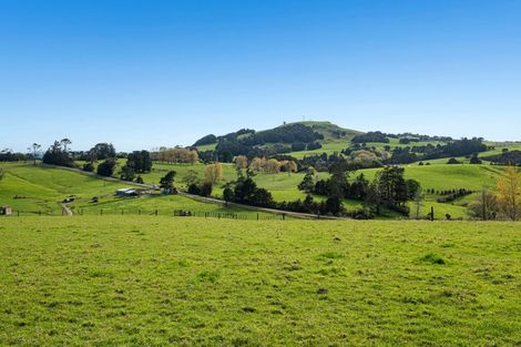 Photo of property in 1065 Pipiwai Road, Ruatangata West, Whangarei, 0176