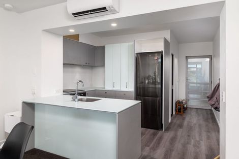 Photo of property in 5/272 Marine Parade, New Brighton, Christchurch, 8061