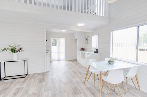 Photo of property in 1/13 Blanes Road, Weymouth, Auckland, 2103