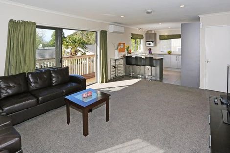 Photo of property in 19a Prospect Terrace, Pukekohe, 2120