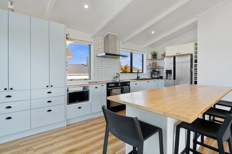 Photo of property in 226 Dickson Road, Papamoa Beach, Papamoa, 3118