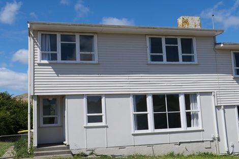 Photo of property in 27-29 Niagara Street, Waitangirua, Porirua, 5024