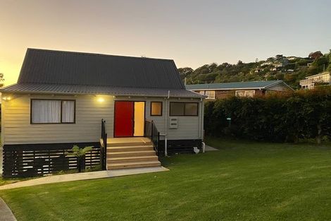 Photo of property in 46 De Luen Avenue, Tindalls Beach, Whangaparaoa, 0930