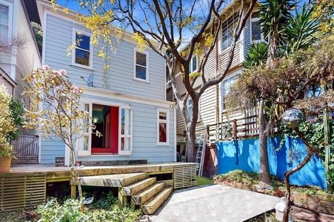 Photo of property in 140 Russell Terrace, Berhampore, Wellington, 6023