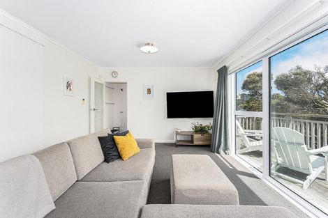 Photo of property in 20 Elphinstone Avenue, Strathmore Park, Wellington, 6022