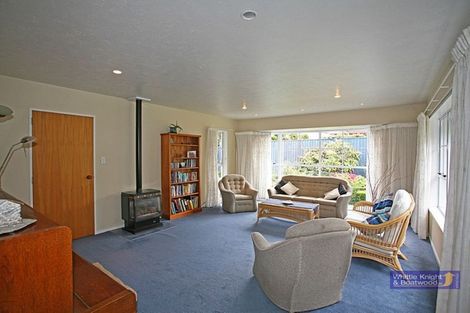 Photo of property in 5 Cherrywood Place, Redwood, Christchurch, 8051