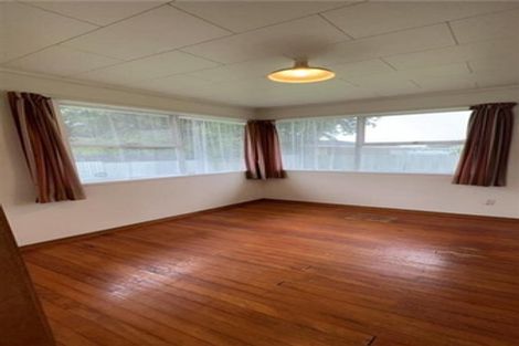 Photo of property in 18 Carbery Place, Manurewa, Auckland, 2102