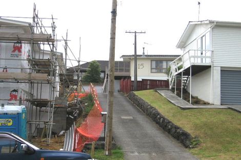 Photo of property in 2/15 Selwyn Crescent, Forrest Hill, Auckland, 0620