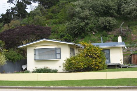 Photo of property in 106 Torquay Street, Kaikoura, 7300