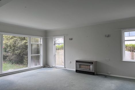 Photo of property in 112 Main Road, Tawa, Wellington, 5028