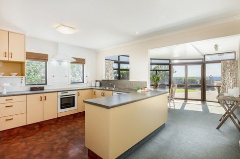 Photo of property in 71 The Esplanade, Westshore, Napier, 4110