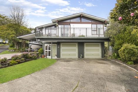 Photo of property in 18 Abbeygate Street, Birkdale, Auckland, 0626