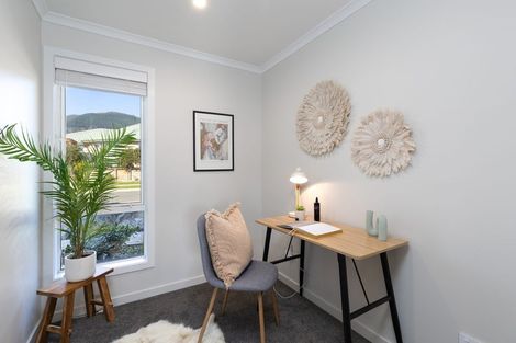 Photo of property in 2 Wrights Place, Stoke, Nelson, 7011