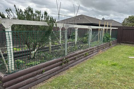 Photo of property in 24 Cleveland Heights, Kelvin Grove, Palmerston North, 4414