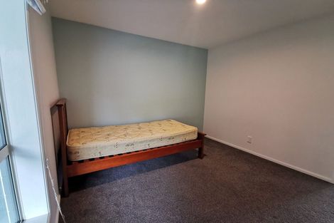 Photo of property in 5 Gilders Grove, Heathcote Valley, Christchurch, 8022