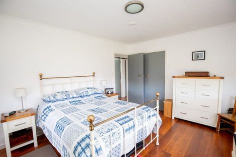 Photo of property in 6 Mahana Road, Ngatea, 3503