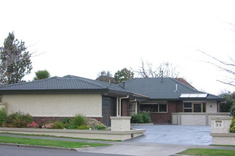 Photo of property in 99 Waterloo Crescent, Hokowhitu, Palmerston North, 4410