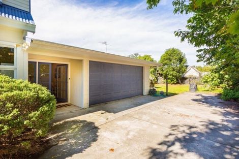 Photo of property in 16 Saint James Street, Southbridge, 7602