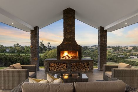 Photo of property in 262 Bawden Road, Dairy Flat, Albany, 0792