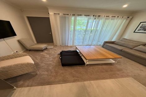 Photo of property in 11/2 Warrant Officer Lane, Hobsonville, Auckland, 0616