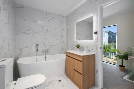 Photo of property in 5/9 Bronzewater Drive, Silverdale, 0932