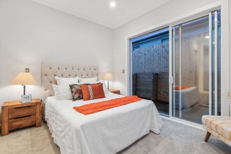 Photo of property in 36 Celestial Crescent, Orewa, 0931