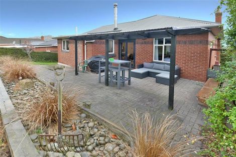 Photo of property in 307 Main South Road, Green Island, Dunedin, 9018