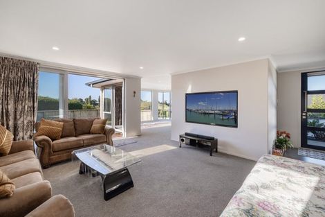 Photo of property in 12 Fleur Place, Te Puke, 3119