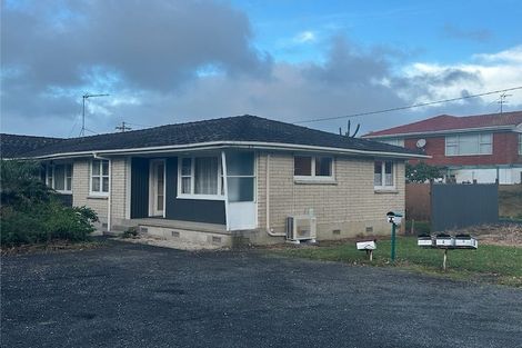 Photo of property in 1/215 Swanson Road, Henderson, Auckland, 0610