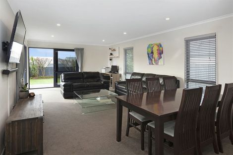 Photo of property in 239 Breezes Road, Aranui, Christchurch, 8061