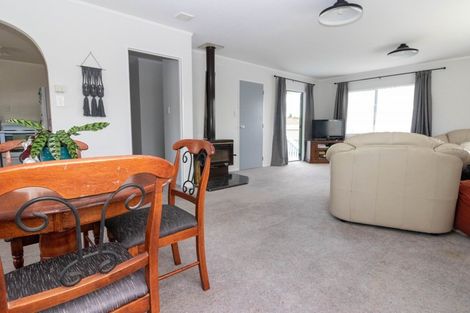 Photo of property in 16 Keepa Avenue, Paeroa, 3600