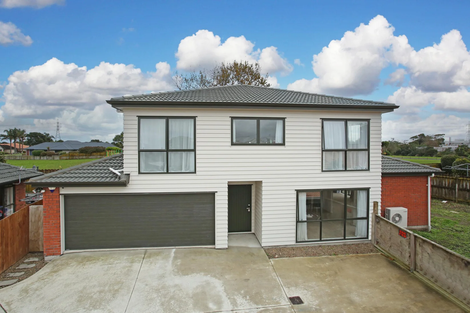 Photo of property in 112a Longford Park Drive, Takanini, 2112