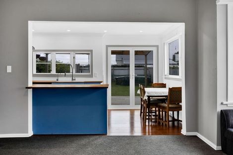 Photo of property in 9 Princes Street, Hawera, 4610