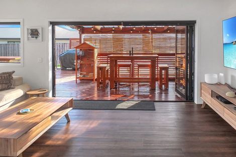 Photo of property in 20 Forbes Road, Foxton Beach, Foxton, 4815